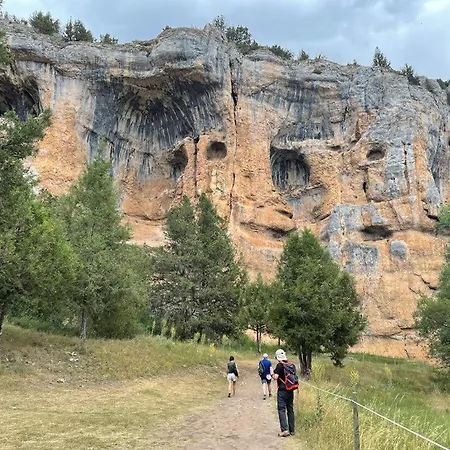 La Casona De * El Royo