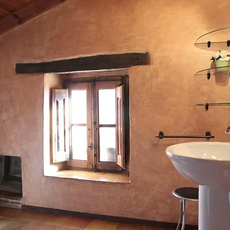 La Casona De *