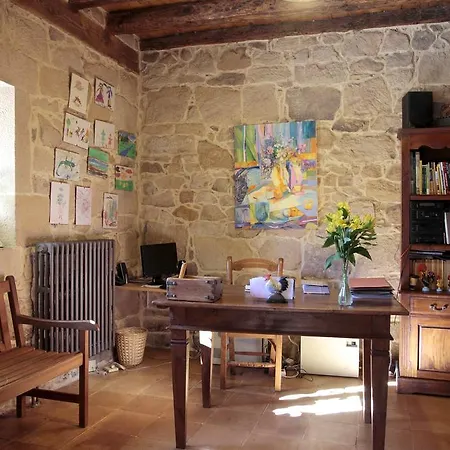 La Casona De * El Royo